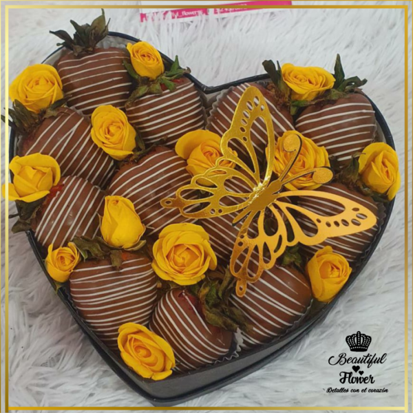 PAGINA PRODUC Corazón de Chocolate con mini rosas